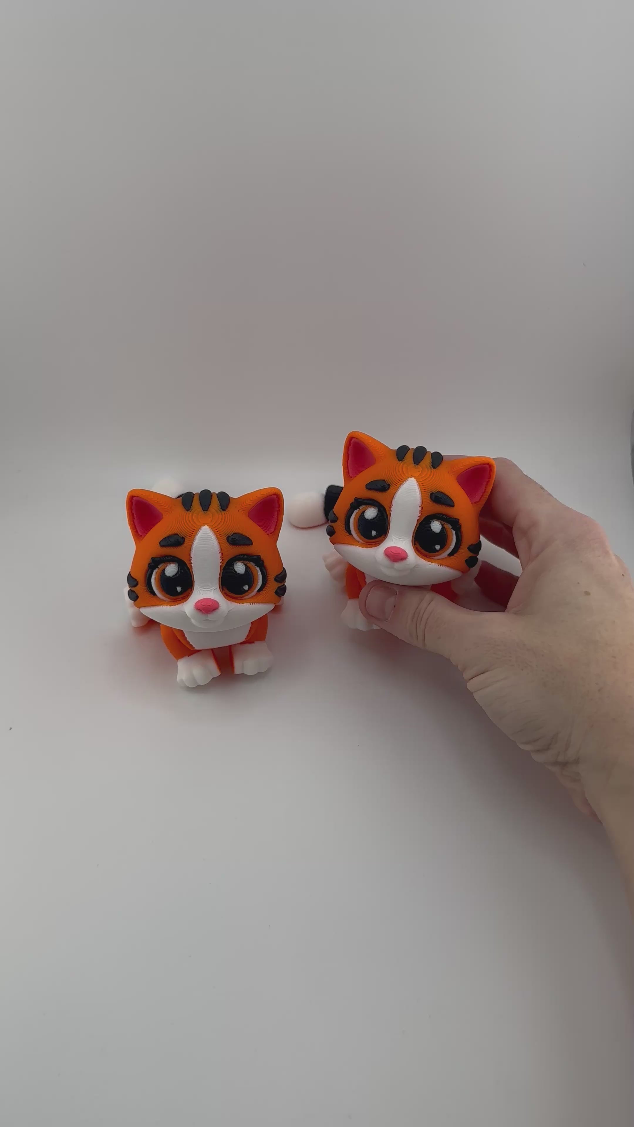 Articulated Kitten - Orange with Black Stripes – The Wizard of